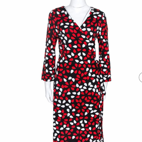 ✨ICONIC✨ Diane von Furstenberg Geometric Long Sleeve Wrap Dress Size 6